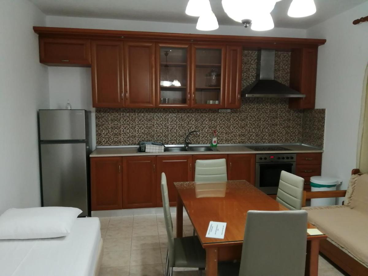 Irini Apartments 케라모티 외부 사진