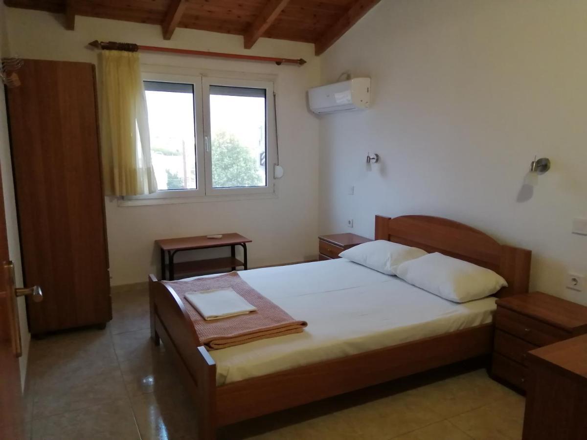 Irini Apartments 케라모티 외부 사진