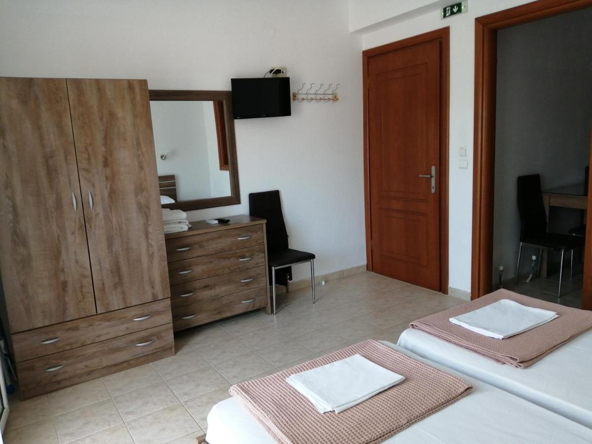 Irini Apartments 케라모티 외부 사진