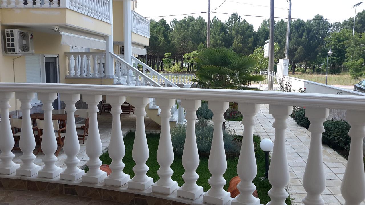Irini Apartments 케라모티 외부 사진